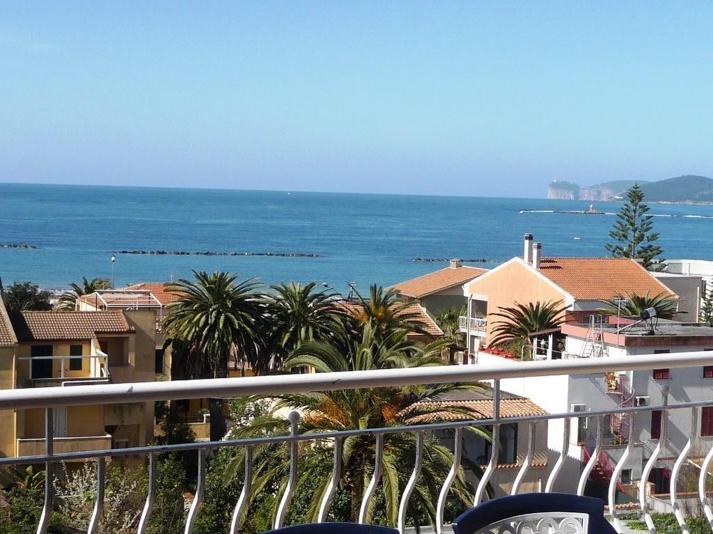 Favola Di Continentsardinia Apartment Алгеро Екстериор снимка